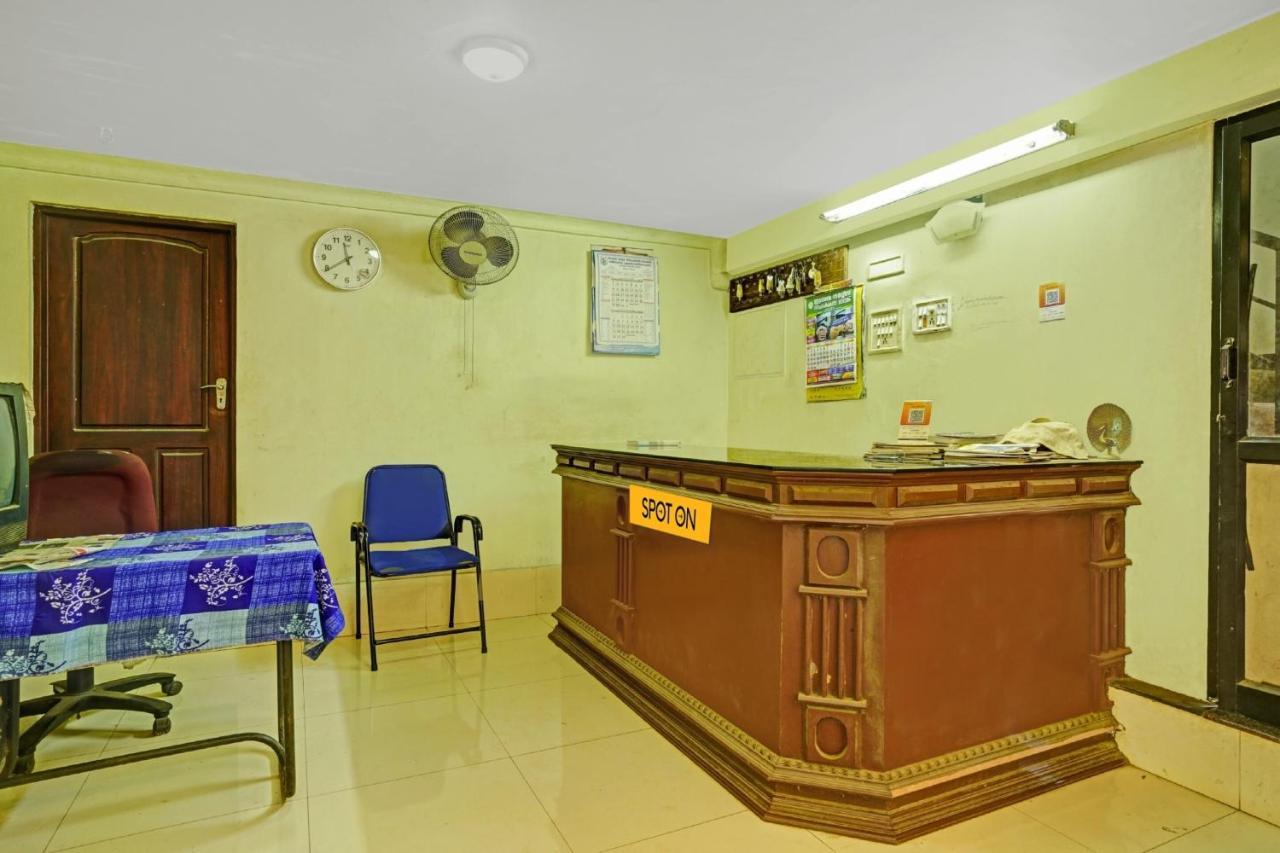 Hotel O Ss Residency Punalur Exterior foto